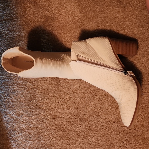 Ankle boots - Picture 3 of 4